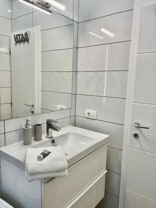 Deluxe Apartman Antonio Apartman Duće Kültér fotó